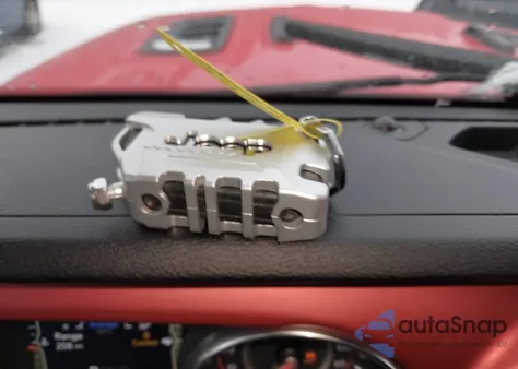 2019 Jeep Wrangler Rubicon 4X4 from USA, damaged, VIN 1C4HJXCG1KW670416